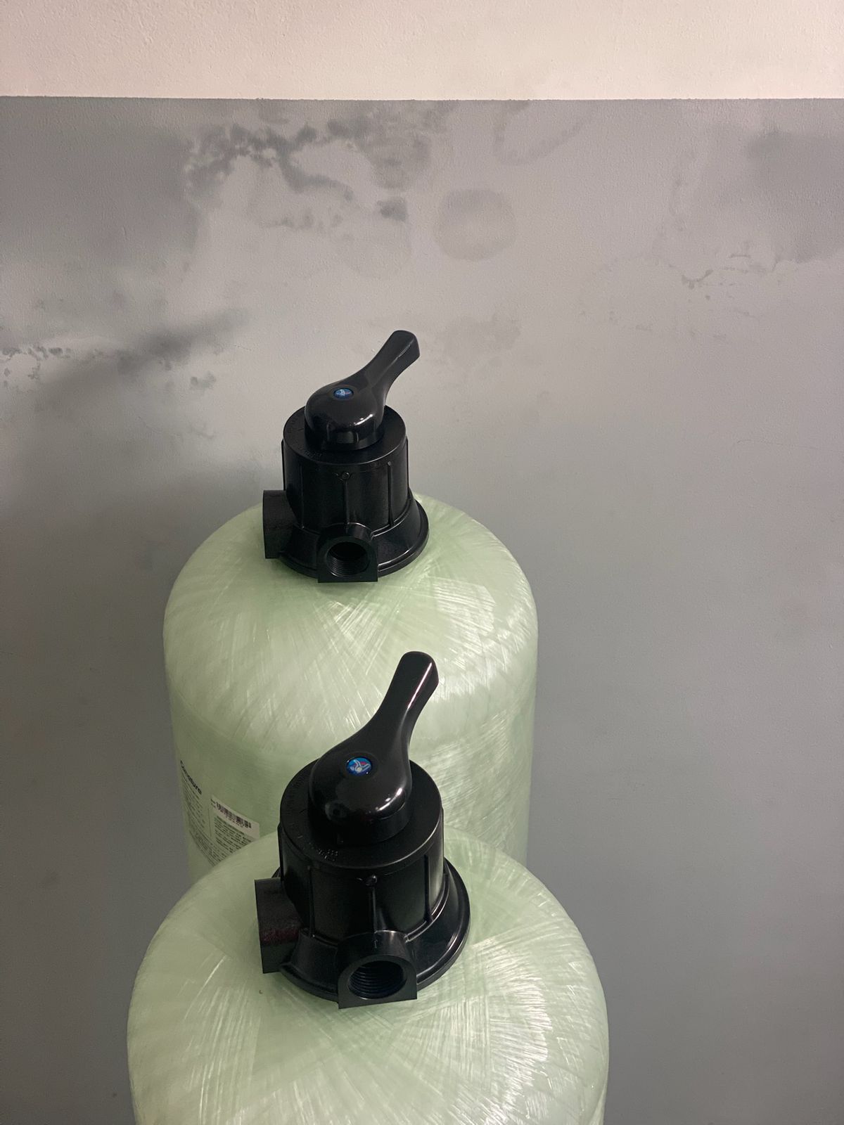 Detalhe técnico das válvulas do filtro